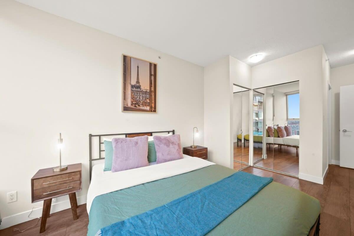 Dazzling Condo By Stadium Downtown With Free Parking Vancouver Exteriér fotografie
