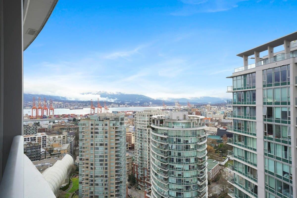 Dazzling Condo By Stadium Downtown With Free Parking Vancouver Exteriér fotografie