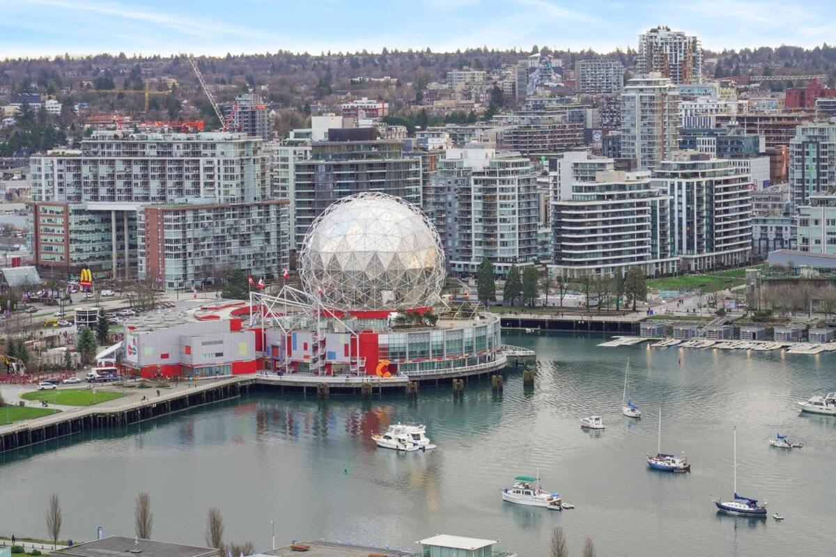 Dazzling Condo By Stadium Downtown With Free Parking Vancouver Exteriér fotografie